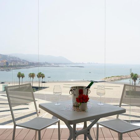Crescent Moon Bed & Breakfast Salerno Bagian luar foto