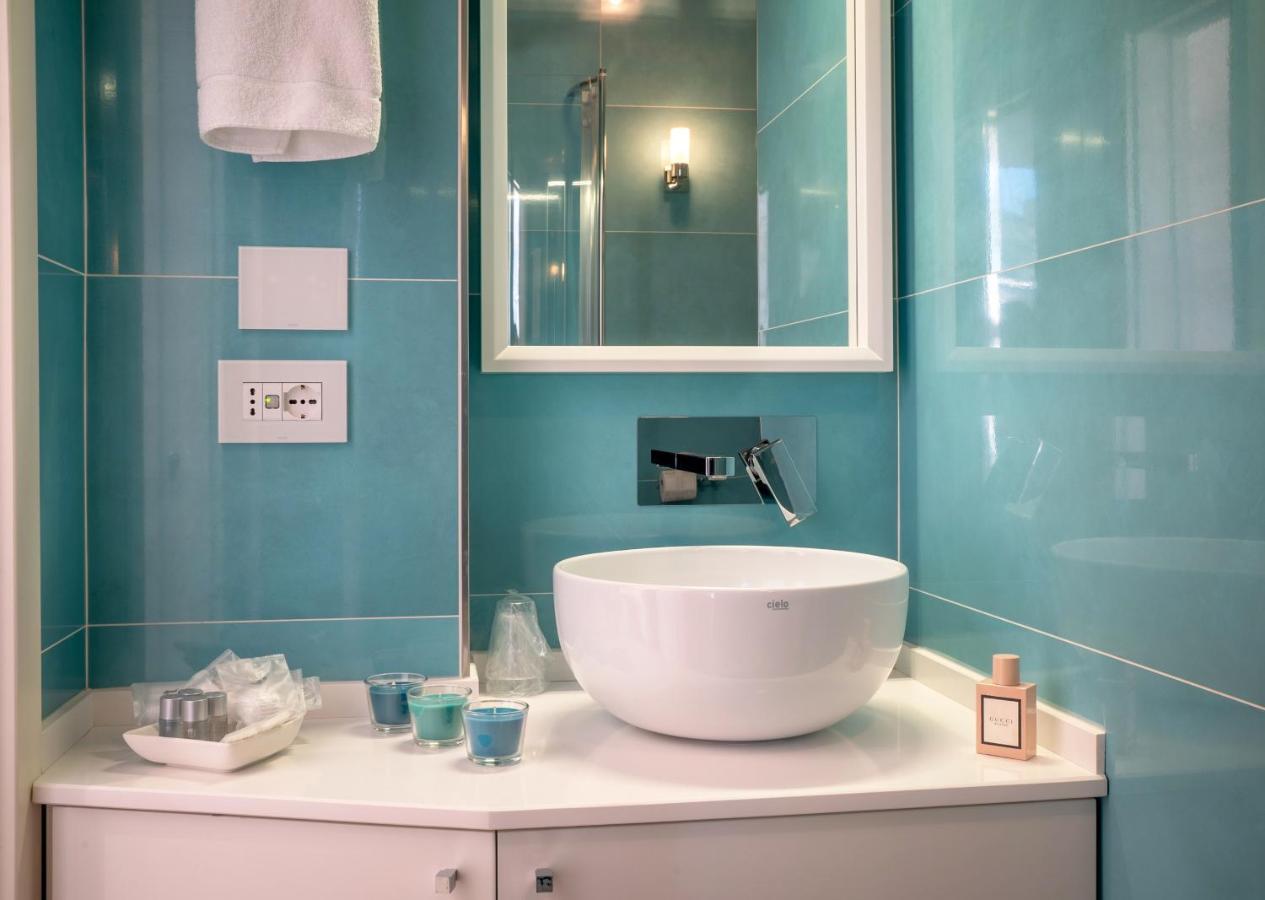 Crescent Moon Bed & Breakfast Salerno Bagian luar foto