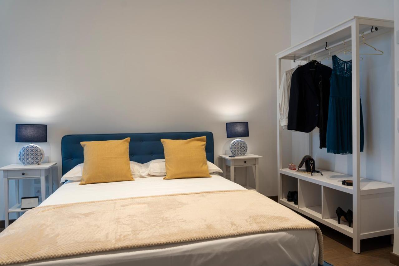 Crescent Moon Bed & Breakfast Salerno Bagian luar foto